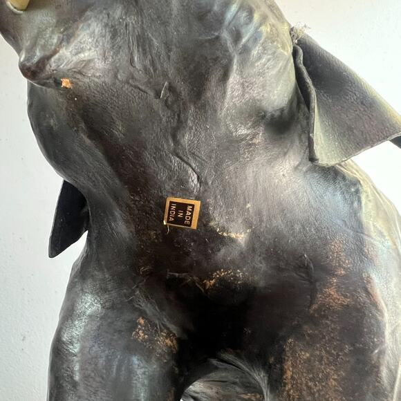 Black Leather Covered Paper Mache Elephant Sculpture Vintage Made In India - Picture 6 of 10